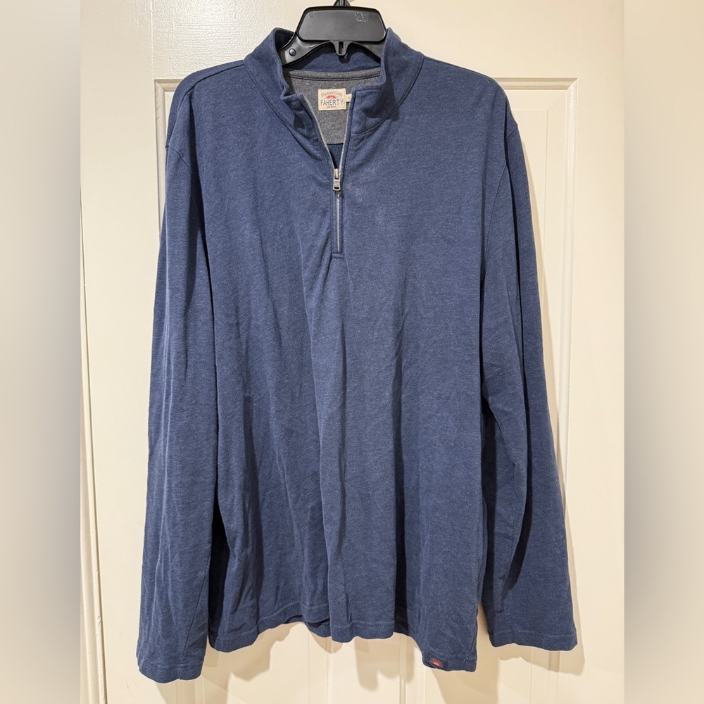 Faherty men’s half zip blue sweater pullover